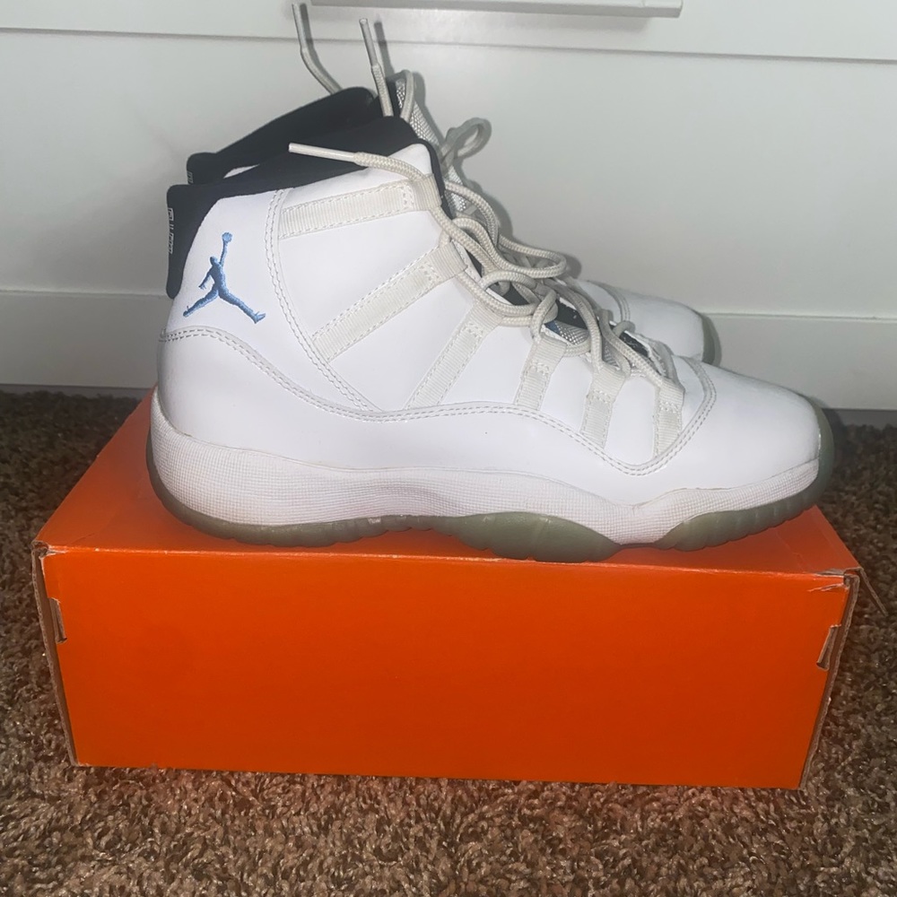 Jordan 11 legend blue GS 6Y